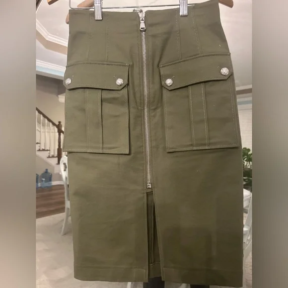 Veronica Beard Dallas Zip-Front Cargo Midi Skirt – Stone/Army Green, Size 4 - Picture 3 of 5